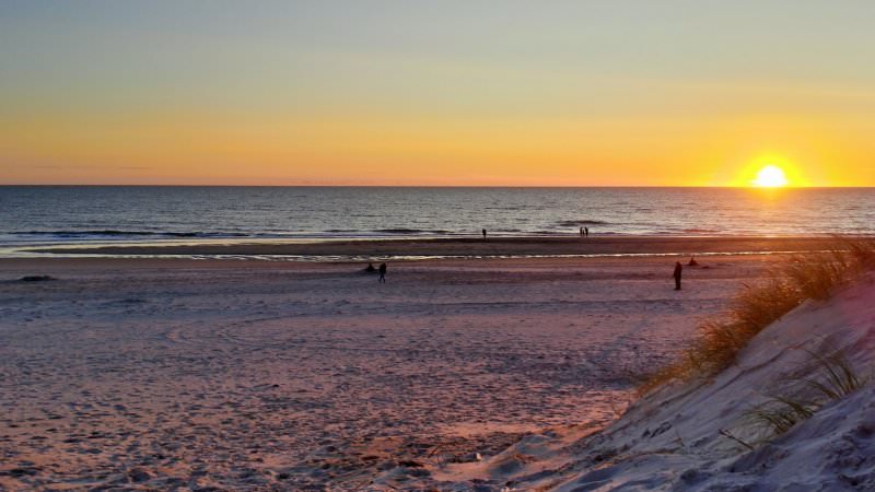 Sonnenuntergang am Strand von Hvide Sande