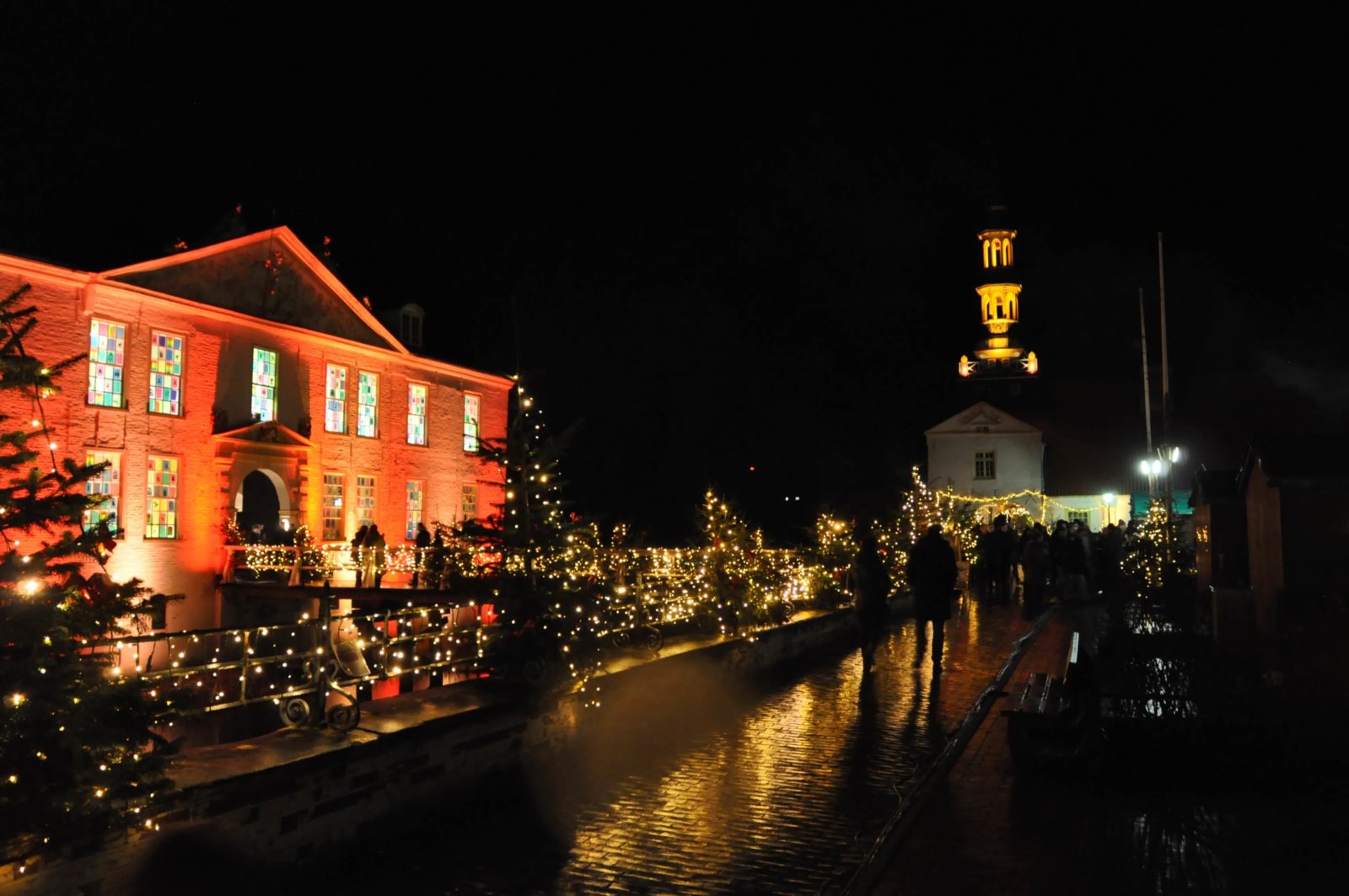 Wasserschloss Dornum im Winter