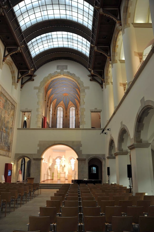 Im Museum Nakieken