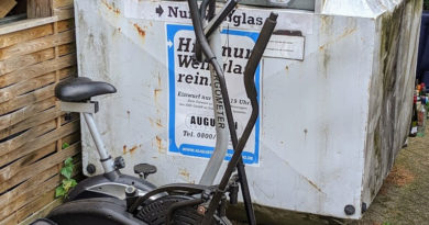 Crosstrainer illegal entsorgt